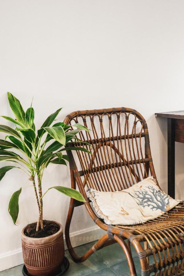Brown Feather Hotel Seminyak  Ngoại thất bức ảnh